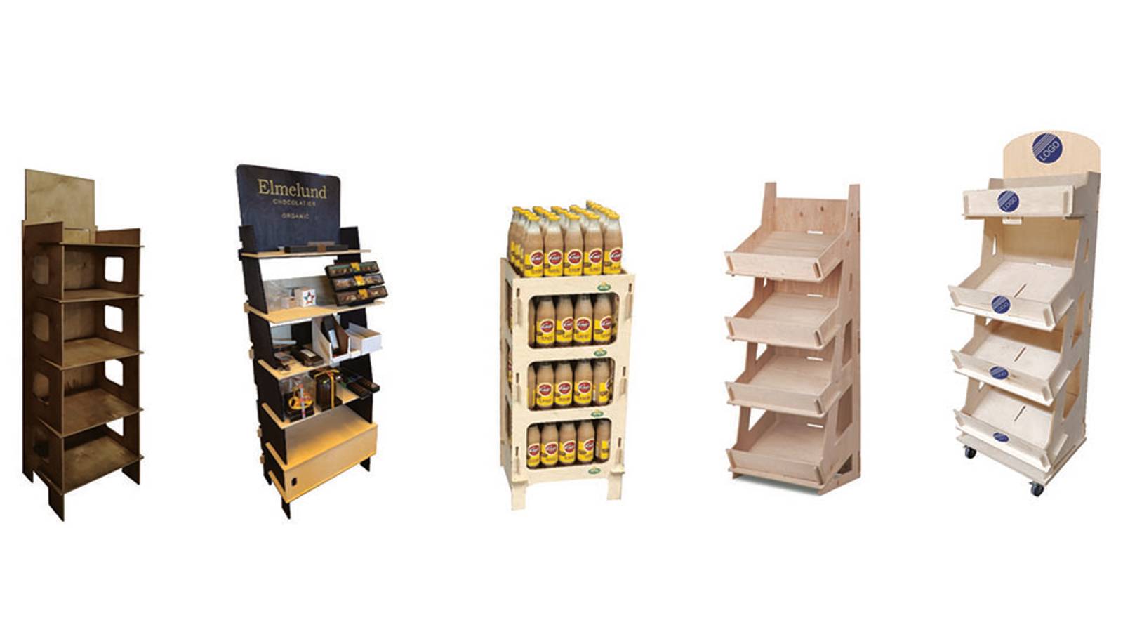 forskellige udgaver af trædisplay  med og uden indhold