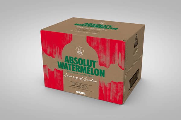papkasse med rødt print og grøn skift Absolut Vodka 