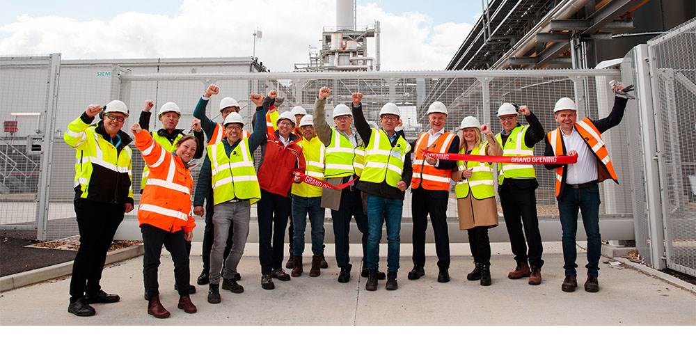 DS Smith and energy provider E.ON unveil a new state-of-the-art combined heat and power (CHP) plant in Kemsley, UK