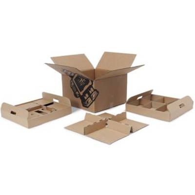 Bruine golfkartonnen doos met kartonnen inserts