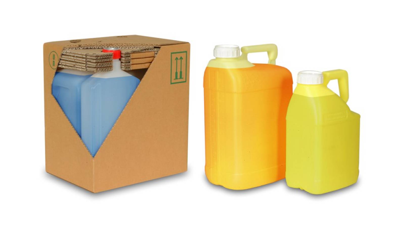 Wellpappbox an der Ecke offen gefüllt mit Kanister neben zwei weiteren Kanistern.