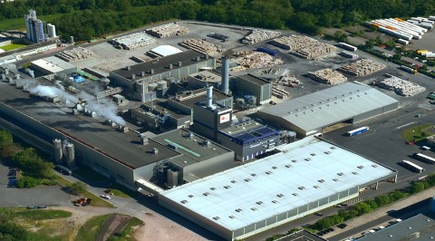 Vogelperspektive auf das Papier Werk in Aschaffenburg.