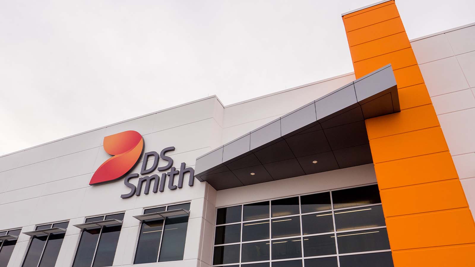 Buitenkant van gebouw van DS Smith