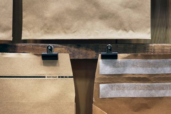 DS Smith announce strategic partnership with Jonsac for paper bags and boost to sustainable e-commerce packaging solutions